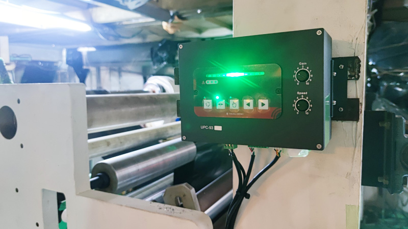 Web Guide Controller