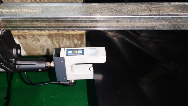 Ultrasonic Web Guide Sensor